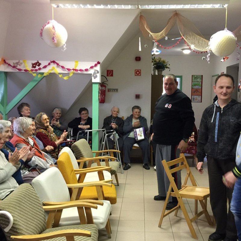 Farsang az idősotthonban 51